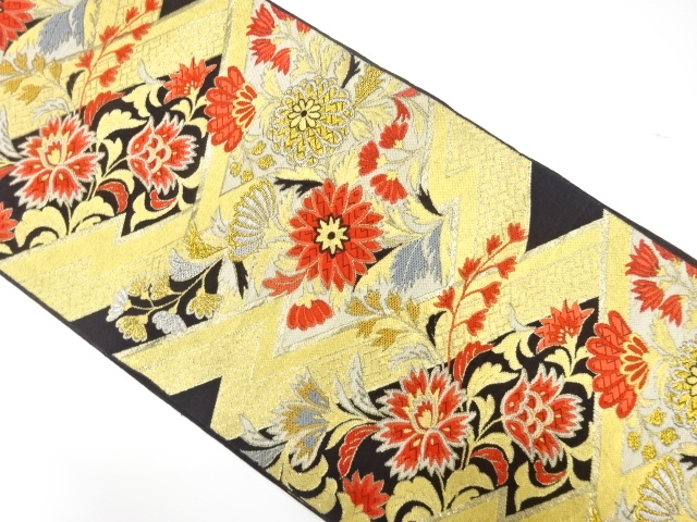 アンティーク　変わり松皮菱に花唐草模様織り出し袋帯（着用可）